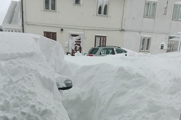 4 gennaio 2019: neve a Castiglione Messer Marino