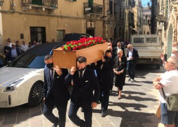 funerale marrollo1
