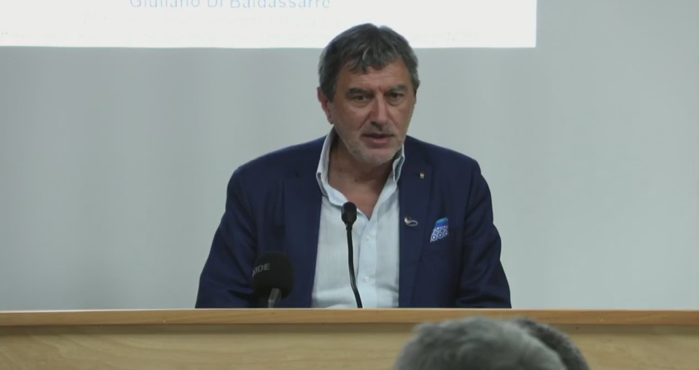 Convegno su crisi idrica, Marsilio: "Presentati progetti al Governo. Se ci danno l'ok, a fine mandato riconsegneremo un altro Abruzzo" - Gallery 4 crisi idrica1