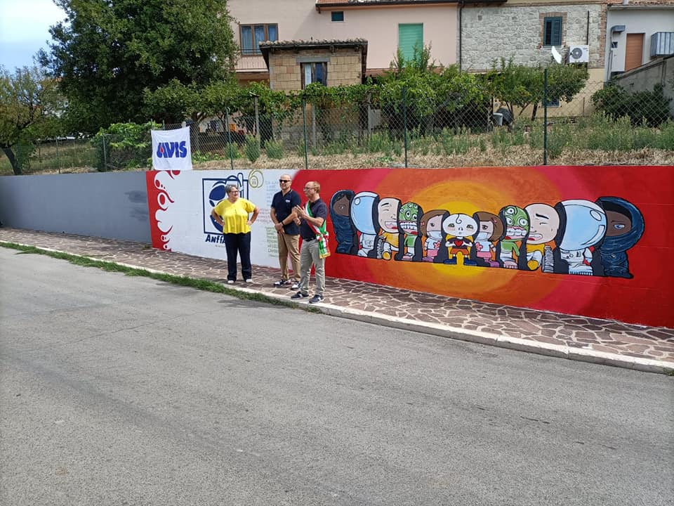 Inaugurato a Fresagrandinaria il murale di ANFASS Vasto e AVIS Vasto per diffondere umanità e amore - Gallery 2 fresa