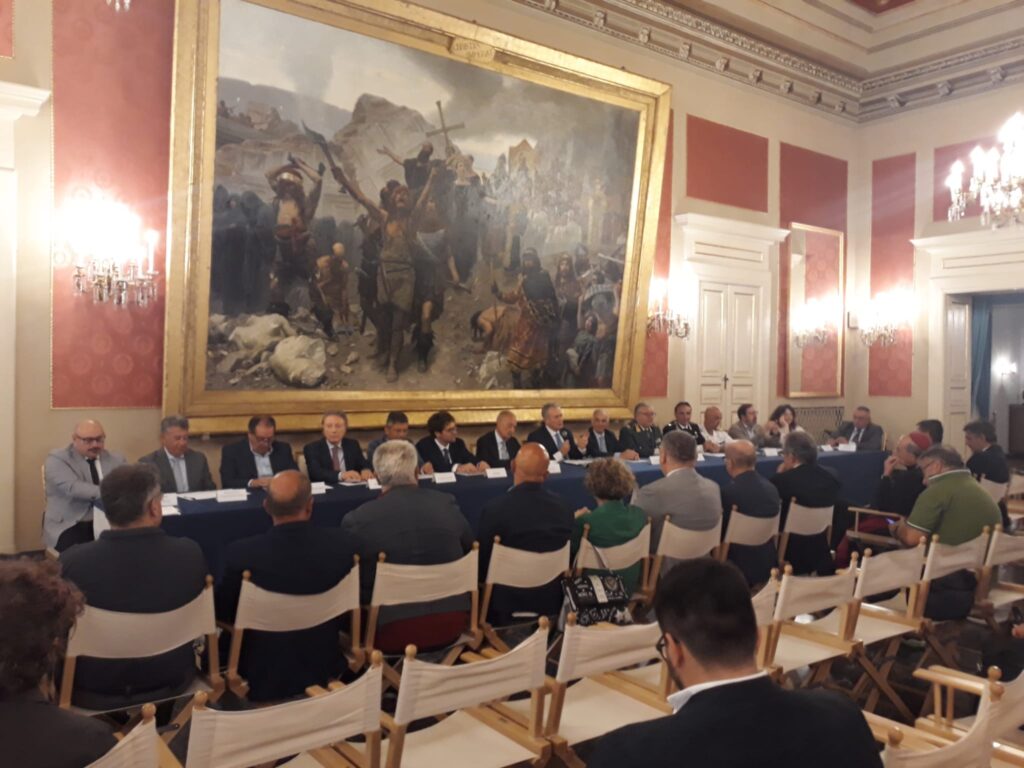 ZES, Menna firma protocollo d'intesa per legalità e misure di contrasto ai tentativi di infiltrazione mafiosa - Gallery 2 proto