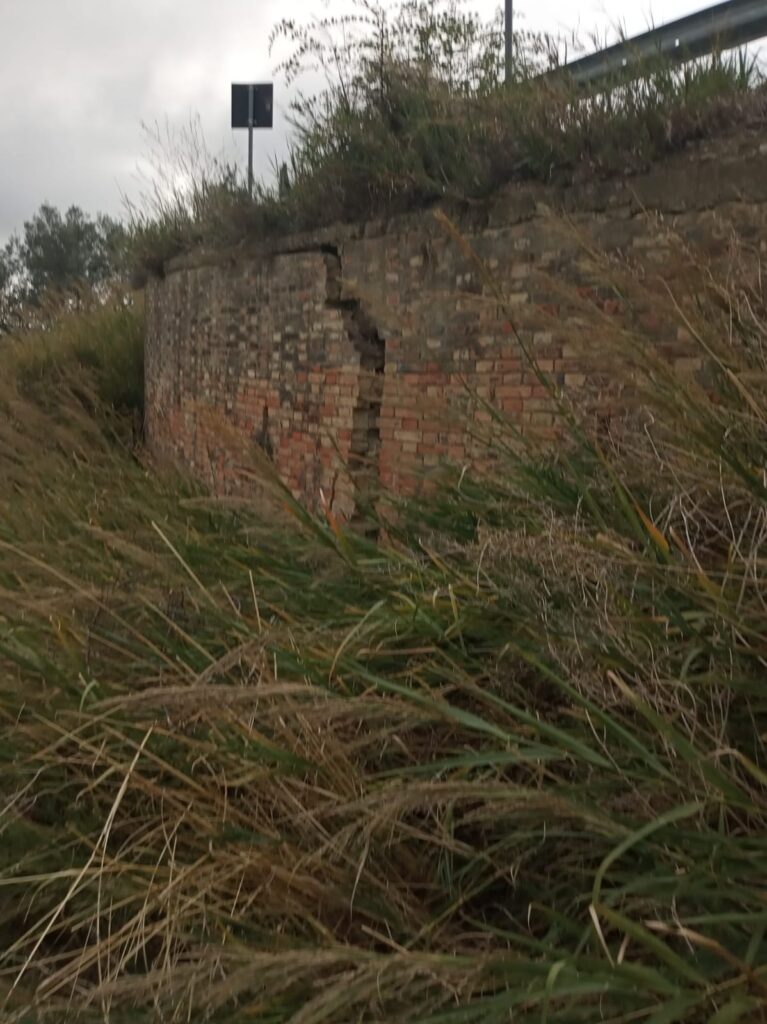 La strada provinciale di Contrada Marrucina a rischio frana, il sindaco Di Fabio lancia un appello a Menna - Gallery 5 WhatsApp Image 2022 10 03 at 07.17.33