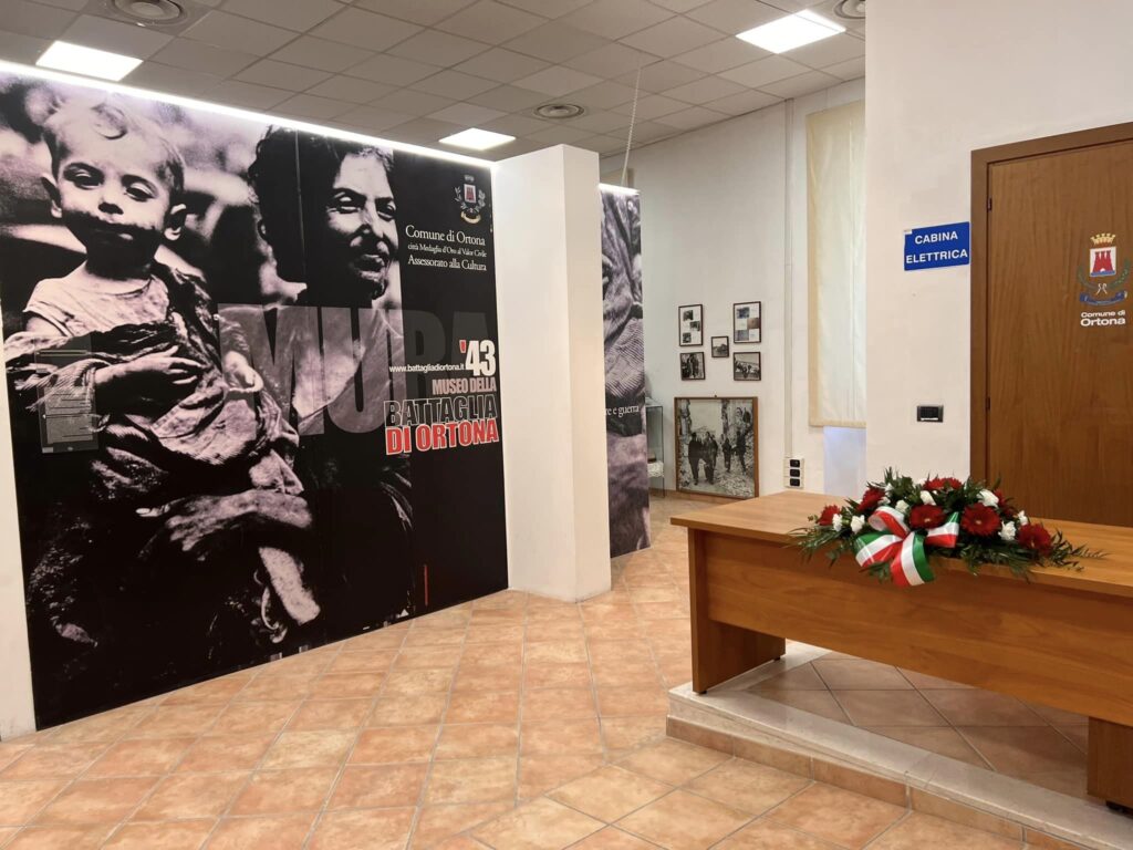 Ortona, riaperta la biblioteca Comunale - Gallery 3 1 4