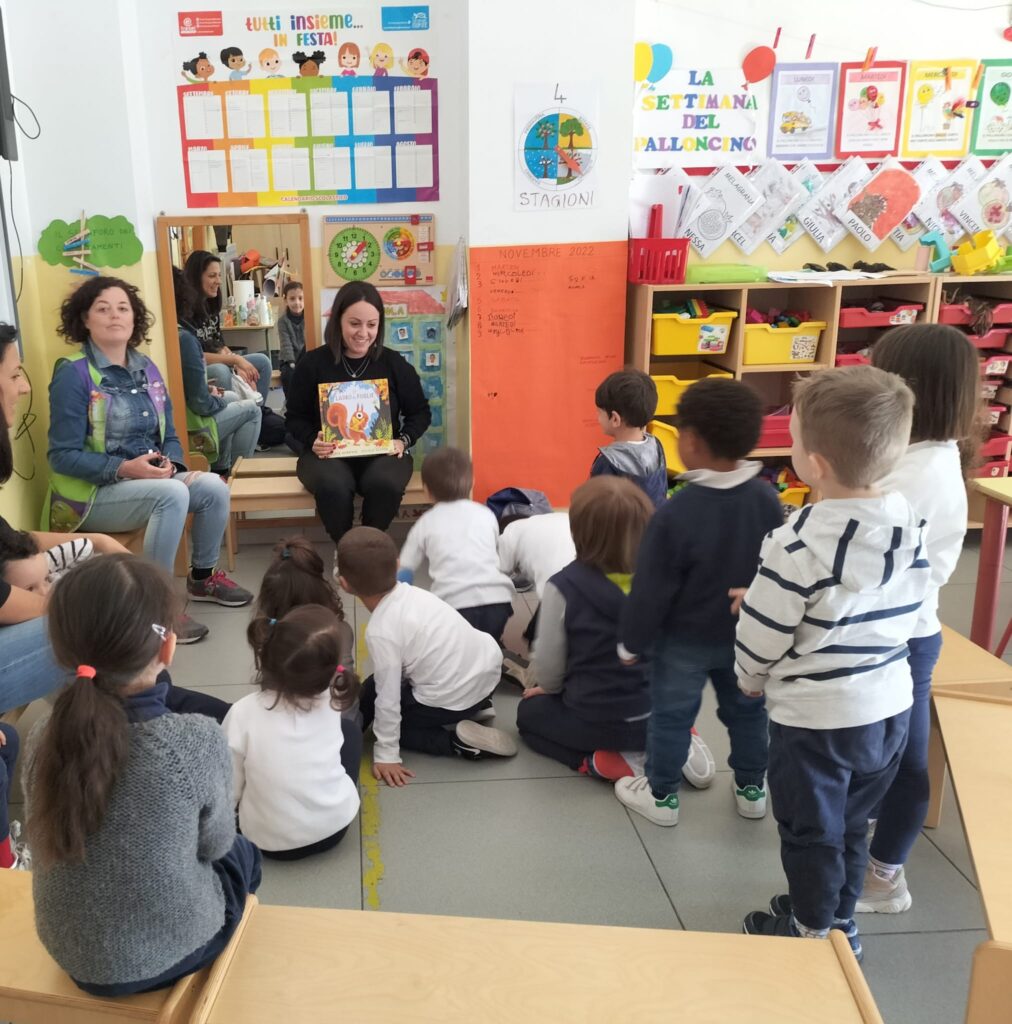 Infanzia e Primaria coinvolti in tante letture entusiasmanti con i librai: Manuela Petroro e Chiara nei libri - Gallery 4 2 3