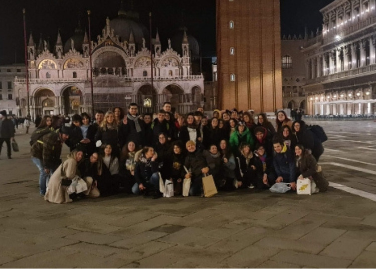 Gli studenti del liceo artistico alla Biennale di Venezia e all'Arena di Verona - GALLERY 3 Homepage wp 1 1