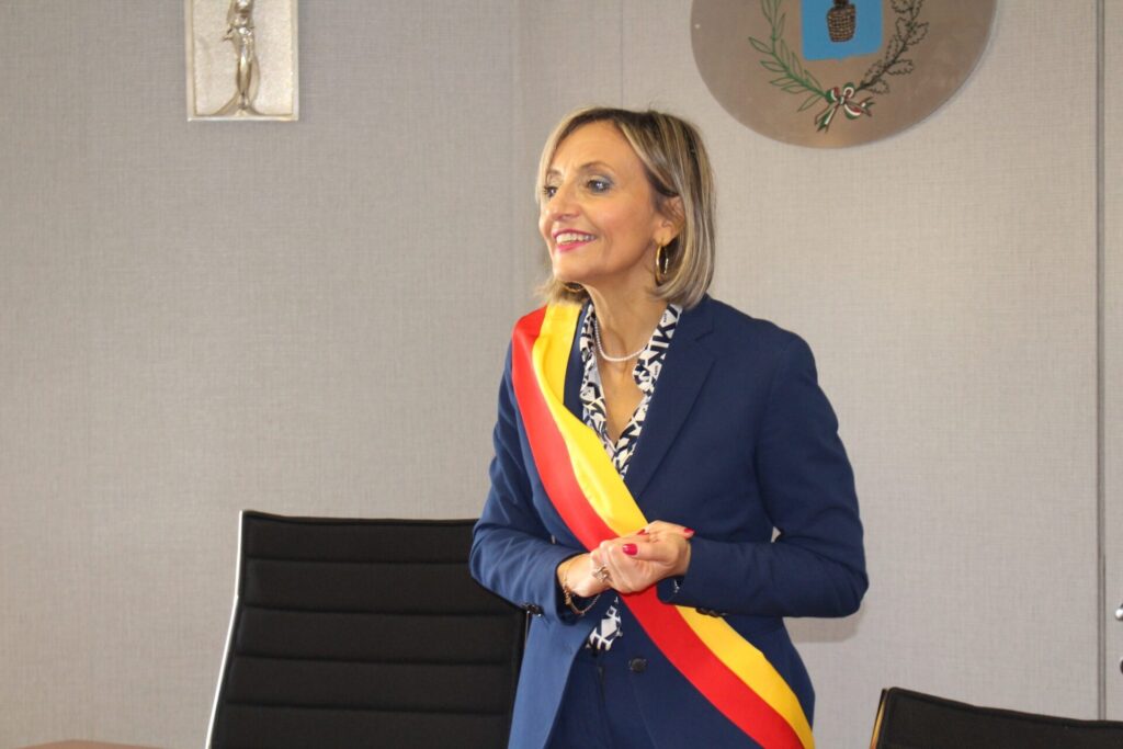 San Salvo, alunni del plesso di via Verdi in Comune a lezione di educazione civica - Gallery 3 ci3