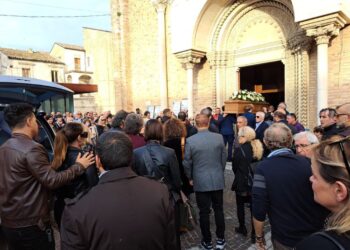 funerale apertura