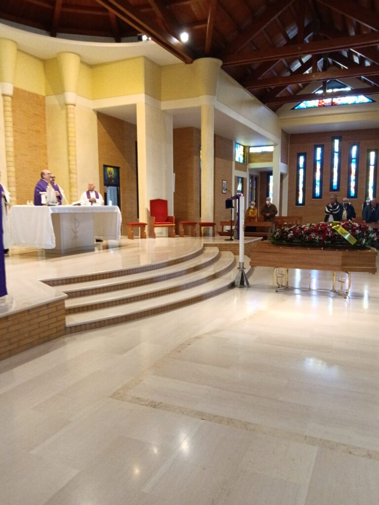 Ieri l'ultimo saluto a Gianni, punto di riferimento dell'istituto San Francesco 2 funerali