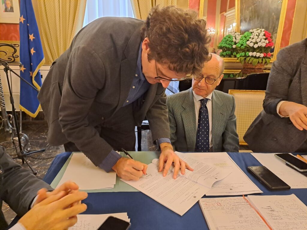Mille occhi sulla città, il nuovo protocollo sulla sicurezza - Gallery 3 mille occhi sulla citta firma2