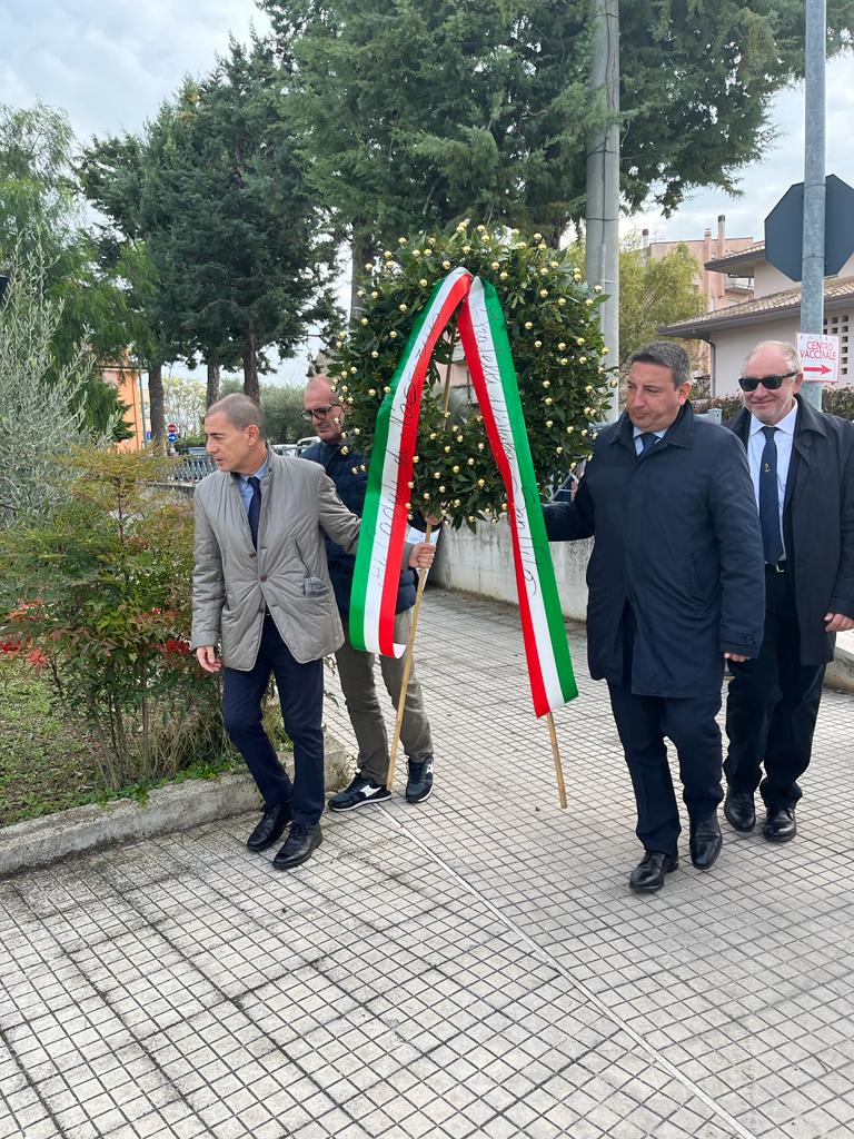 San Vito Chietino, commemorazione dei militari caduti a Nassiriya - Gallery 2 san vito 1