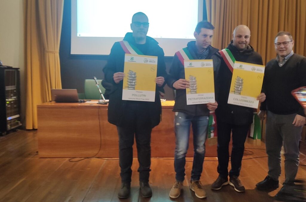 Ecoforum Legambiente a Lanciano, Pollutri è Comune Riciclone - GALLERY 5 IMG 20221219 WA0026