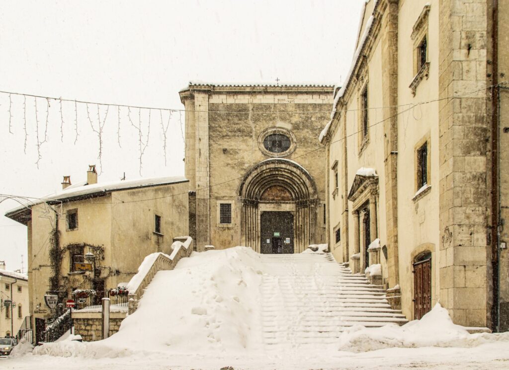 Week-end Dove? Le meraviglie del borgo di Pescocostanzo - GALLERY 2 Pescocostanzo un borgo gioiello tra le montagne dAbruzzo 3