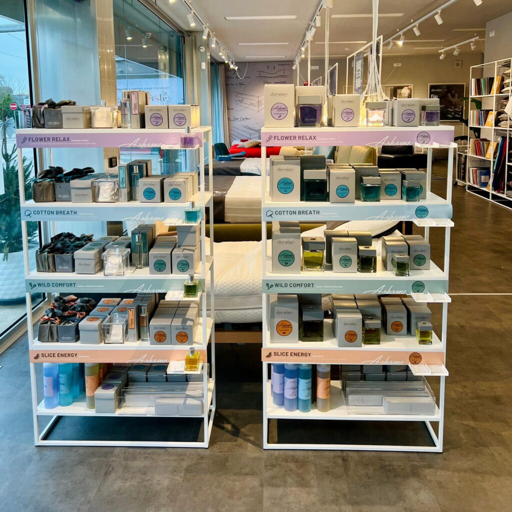 Gli store Dorelan Vasto e Nicoletti Home festeggiano il primo anno dal rinnovo - GALLERY 3 index5