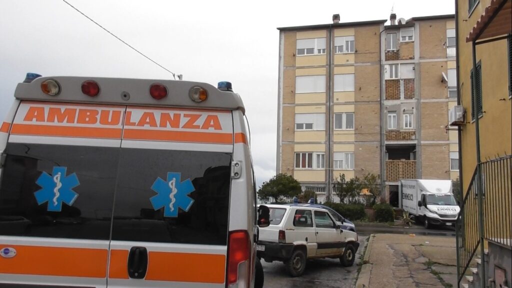 Vasto, sgomberate le case Ater di Punta Penna - VIDEO e Gallery 3 ater3