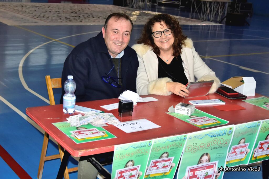 Successo per la terza edizione della Tombola umana a San Salvo - Gallery 3 tomb2