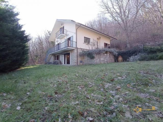 Vuoi vendere il tuo immobile ad acquirenti americani? Scegli Abruzzo Rural Property 7 1