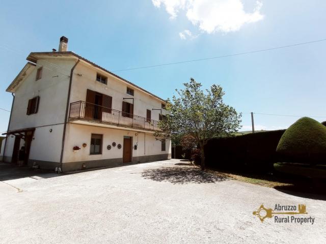 Vuoi vendere il tuo immobile ad acquirenti americani? Scegli Abruzzo Rural Property 6 3