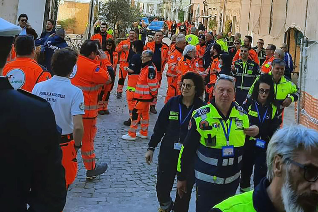 Protezione civile e alluvione del 15 settembre: cerimonia a Senigallia per i volontari 2 Foto 3