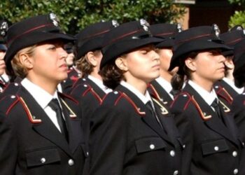 carabinieri donna