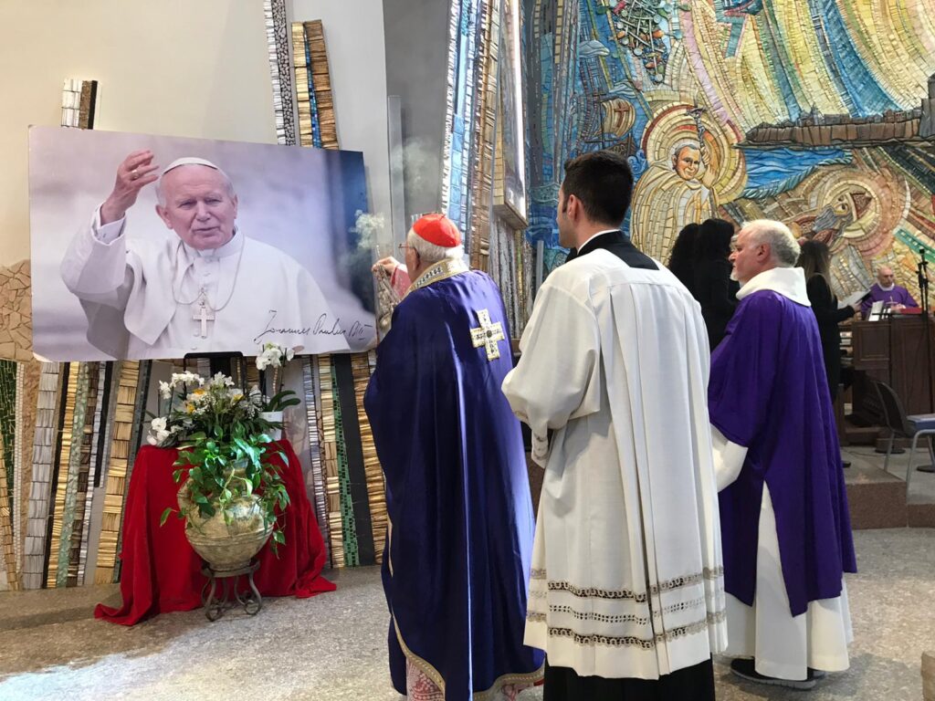 celebrazione chiesa di San Timoteo presieduta dal Cardinale Re 5