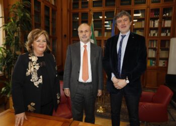 Da sinistra, Nicoletta Verì, Orazio Schillaci e Marco Marsilio. Fonte: Regione Abruzzo