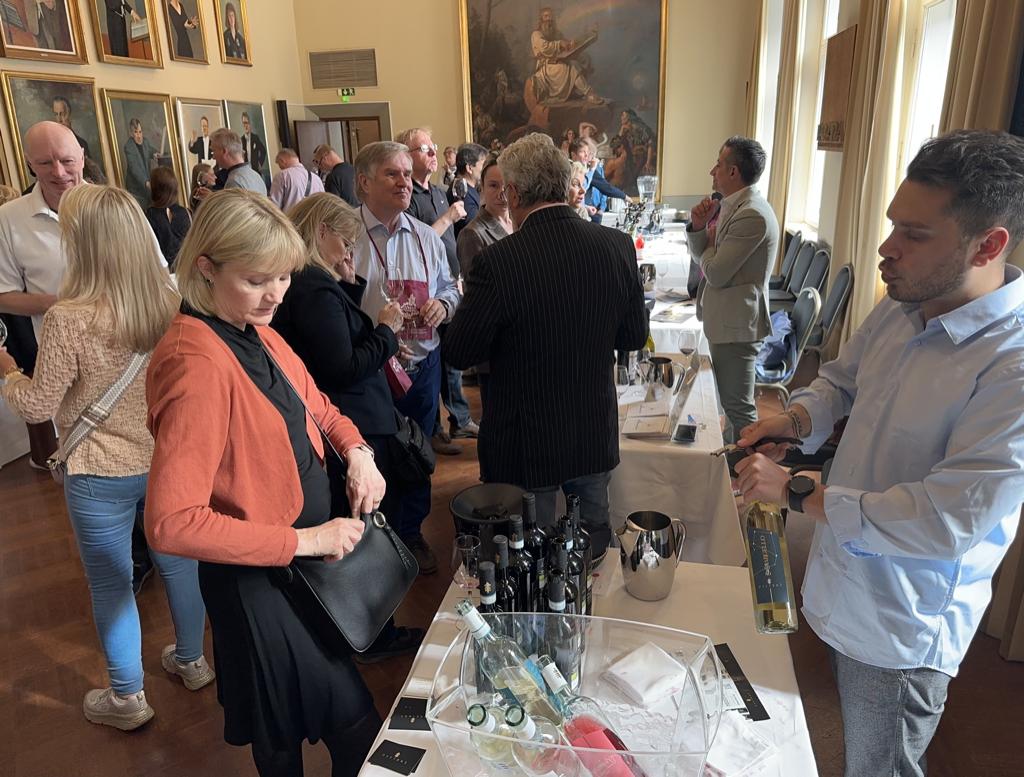 Il vino abruzzese alla conquista della Scandinavia 2 IMG 20230420 WA0008 1