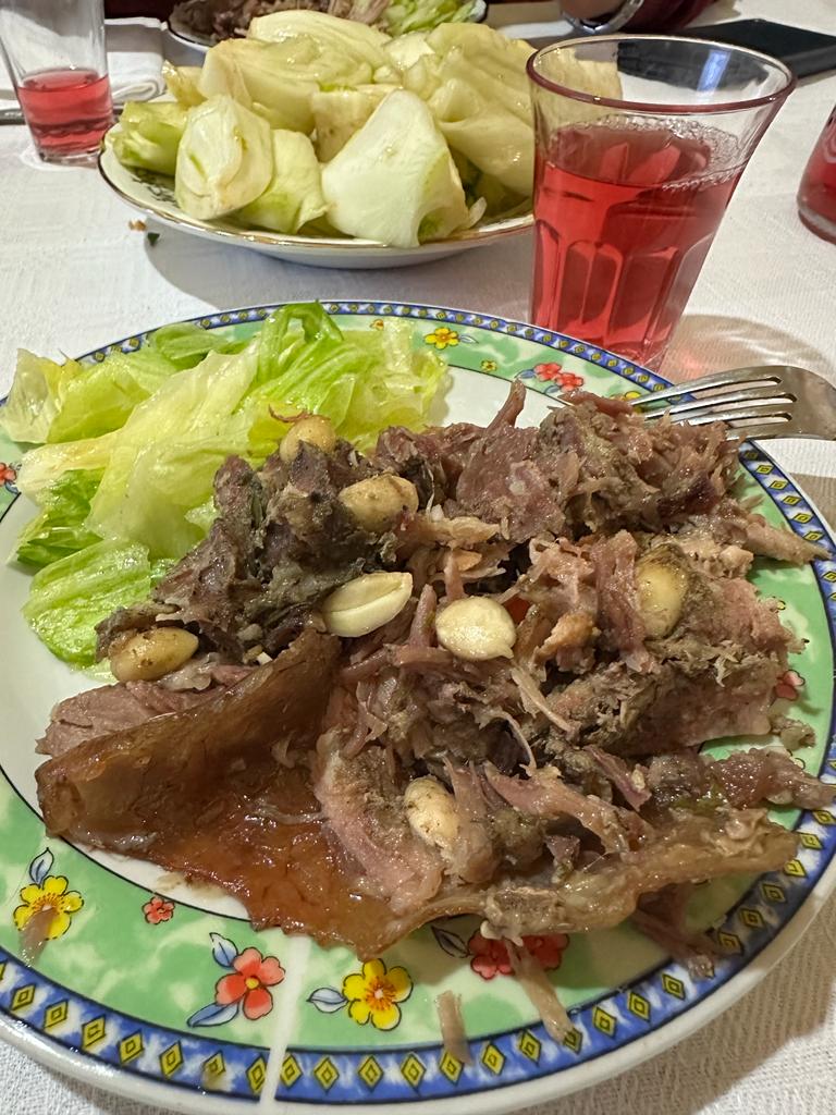 A Pollutri si ripete la sfilata dei trattori ed il pranzo della "domenica delle some di San Nicola" - Gallery 23 Immagine WhatsApp 2023 04 23 ore 21.33.30 7