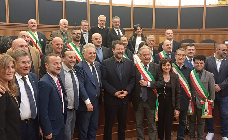 salvini apertura