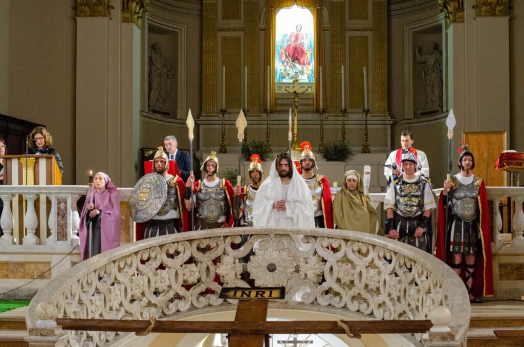 La Via Crucis a Vasto - Fotogallery 13 via crucis 12