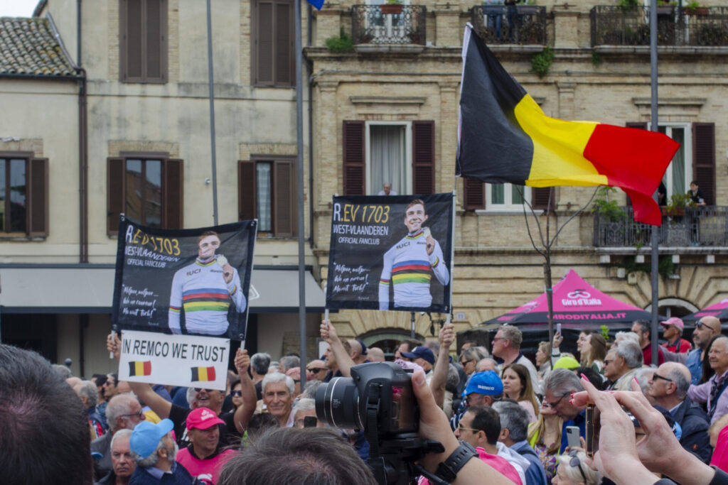 La partenza del "Giro D'Italia 106" a Vasto - Gallery 9 DSC7135