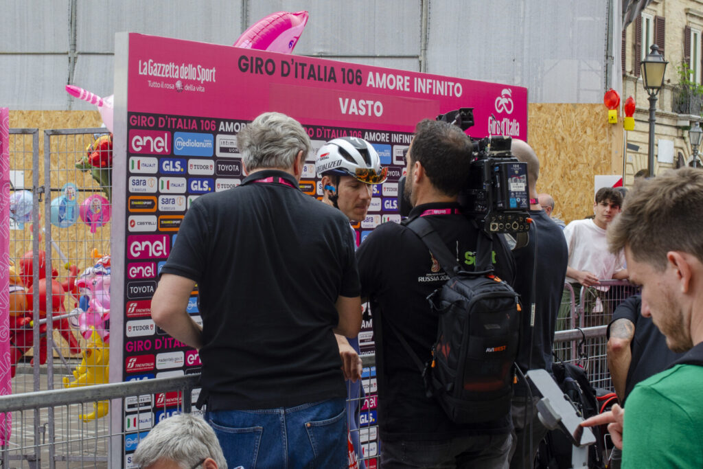 La partenza del "Giro D'Italia 106" a Vasto - Gallery 13 DSC7166