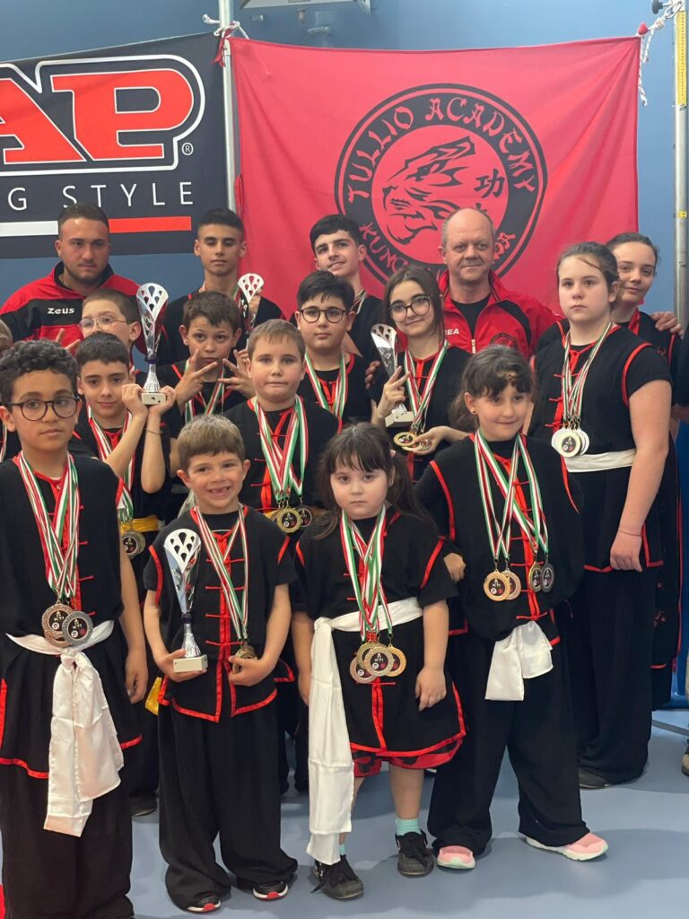 56 podi per la Tullio Academy di Casalbordino all'undicesima edizione FU JOW - arti marziali 4 Immagine WhatsApp 2023 05 01 ore 10.46.24 3