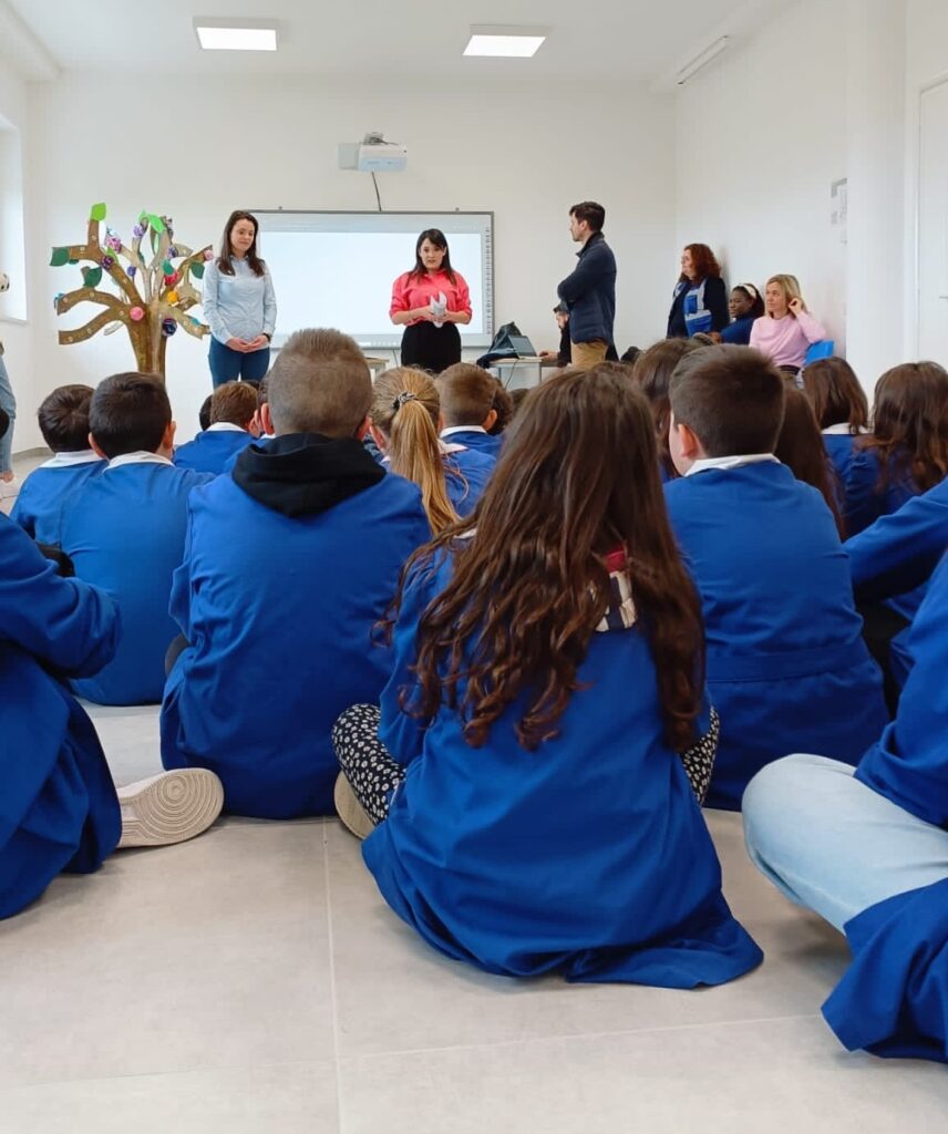 A Palmoli Amnesty International entra a scuola 2 palmoli2 1