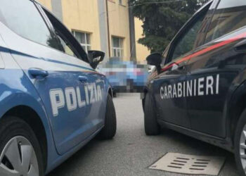 polizia carabinieri auto