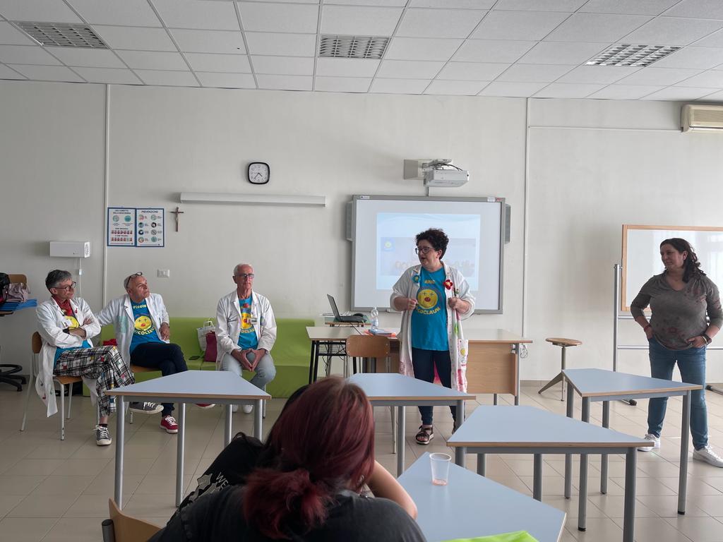 La Ricoclaun a colloquio con 23 studenti del Polo Liceale Pantini Pudente 3 23