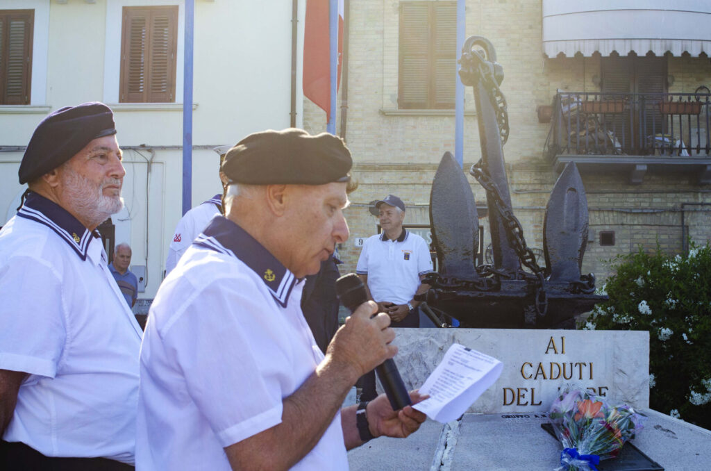 Vasto celebra la Festa della Marina Militare 8 DSC8472