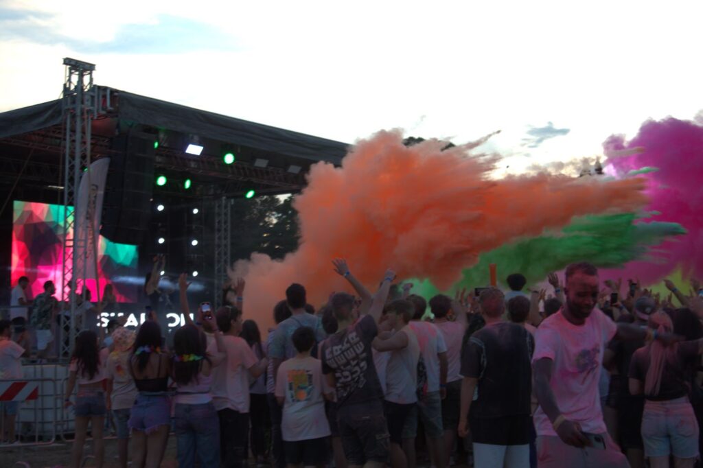 HOLI PARCO 8