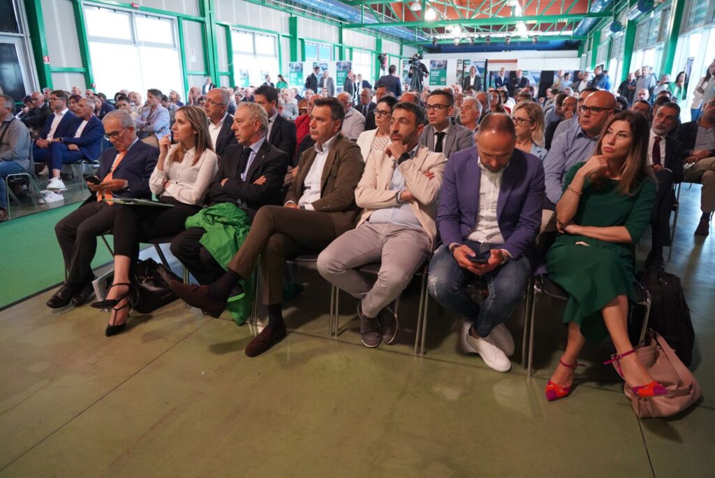 ''Intermodalità: opportunità e sicurezza", il convegno Cisl, Filca-Cisl, Fit-Cisl AbruzzoMolise 2 IMG 20230615 WA0002