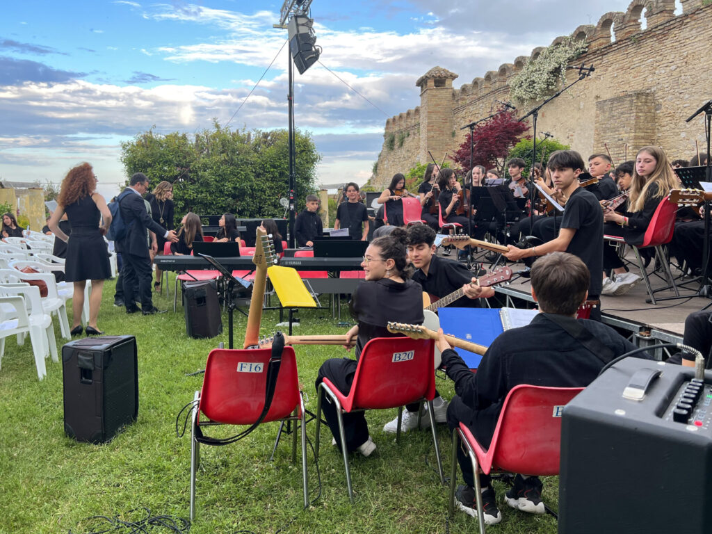 I giardini d’Avalos accolgono l’orchestra giovanile Rossetti 3 IMG 1097 1