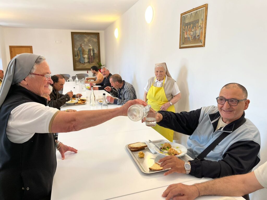 La mensa Caritas a Termoli tra le iniziative supportate dall’otto per mille 3 Mensa Caritas Termoli 16
