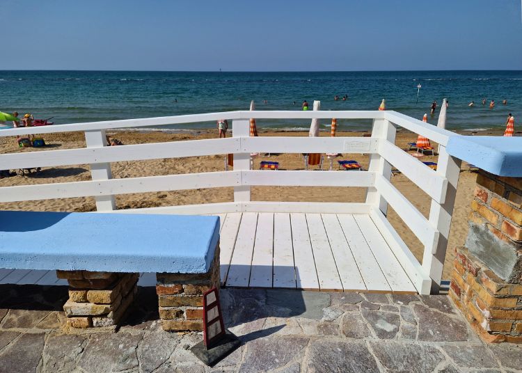 Casalbordino: due rampe per consentire l'accesso in spiaggia a disabili 4 Progetto senza titolo 48
