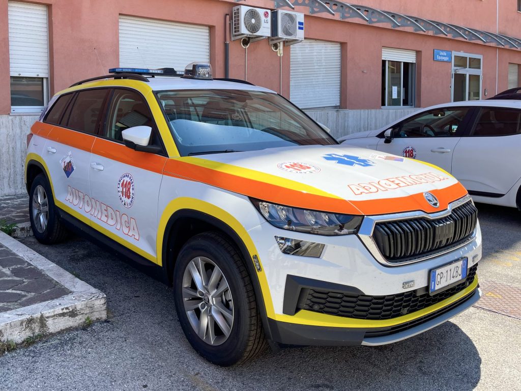 Il 118 si innova con l'uso di tablet ma pochi i medici: critico l'Alto Vastese 2 automedica