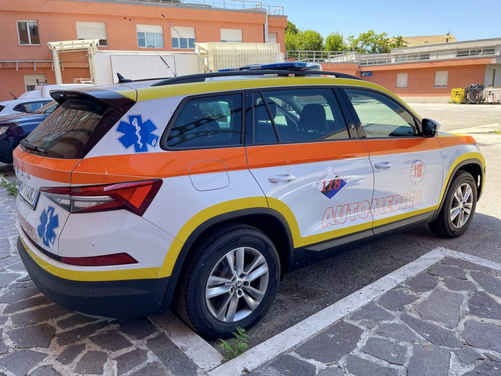 Il 118 si innova con l'uso di tablet ma pochi i medici: critico l'Alto Vastese 3 automedica 2