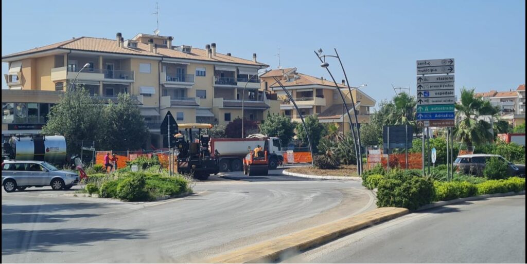 Torna percorribile la rotonda sulla Circonvallazione Histoniense 2 circonvallazione1