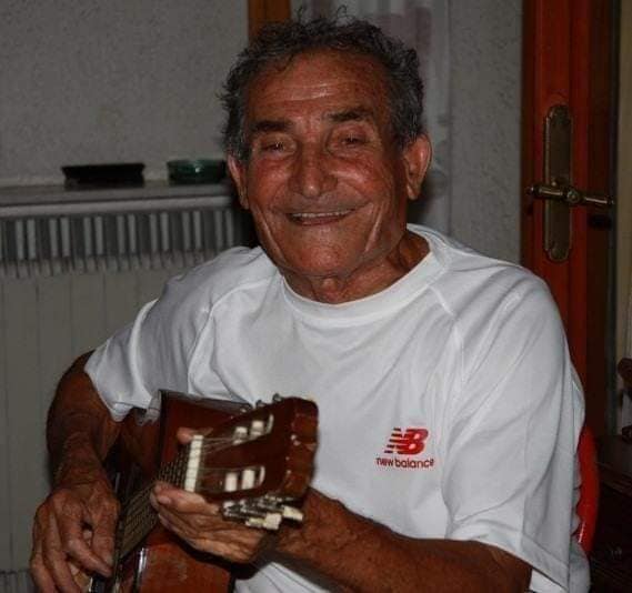 Buon compleanno, "Aux fils du Chevalier"! 4 ronzitti4