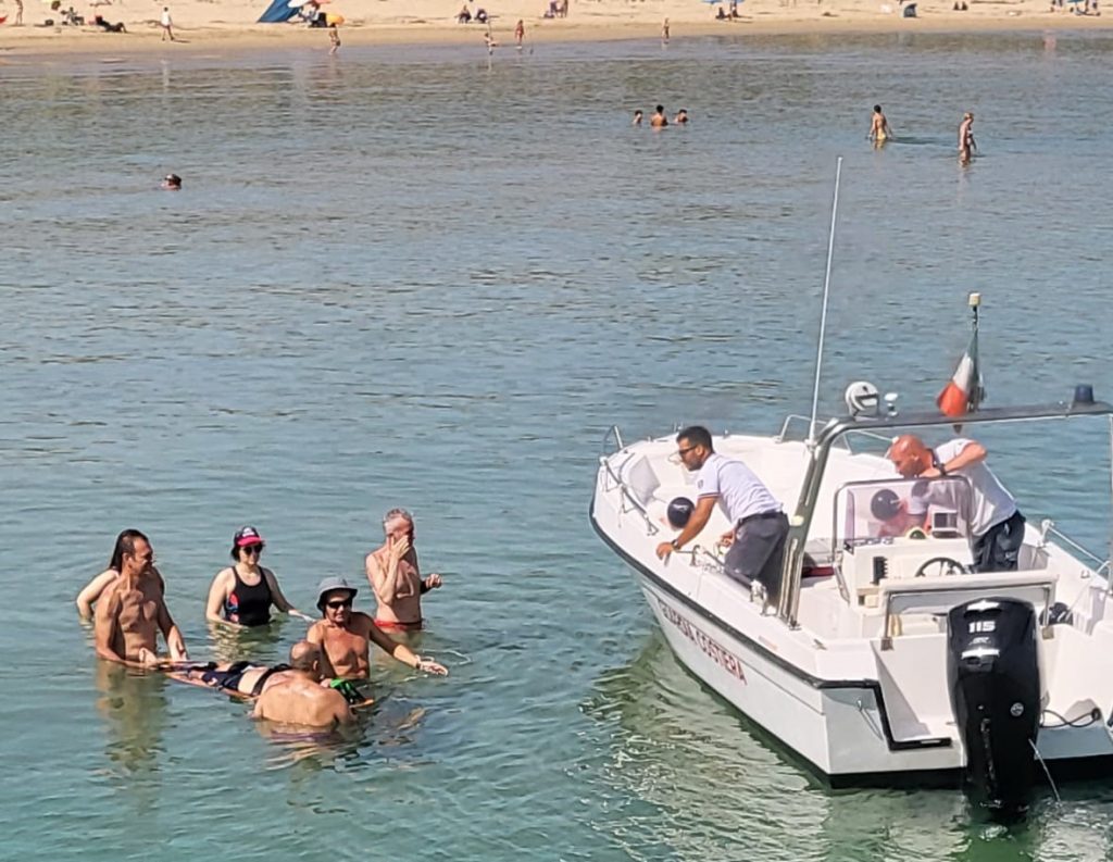 Vasto: Guardia Costiera e Pronto Soccorso del S. Pio collaborano per la sicurezza in mare 6 Foto 5