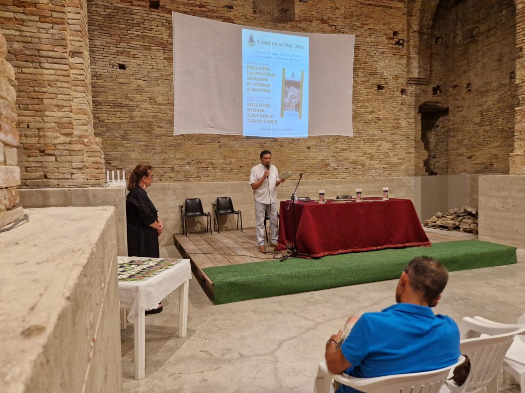 Pollutri, "Un piccolo scrigno di storia e natura": presentato l'opuscolo illustrativo 3 Pollutri 2