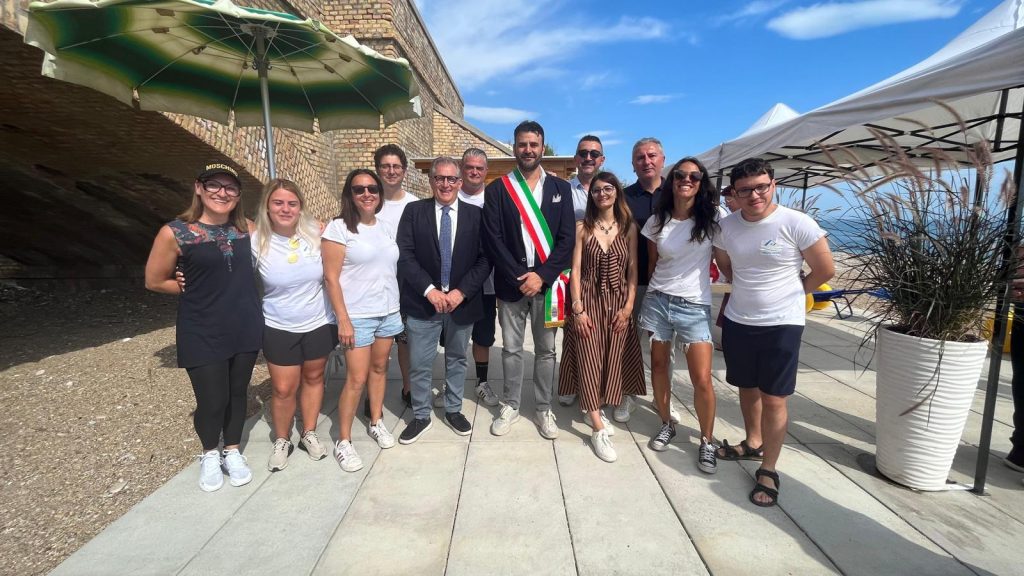 Rocca San Giovanni inaugura la spiaggia accessibile in località La Foce 2 Spiaggia accessibile2