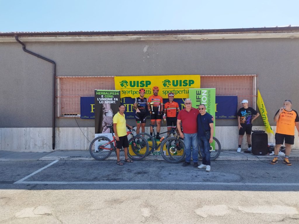 "Trofeo Beato Angelo": spettacolo e sfida a Furci. Giampietro Cinosi primo classificato 6 trofeo furci 5