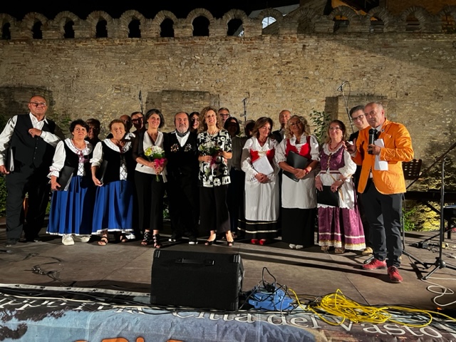 Trionfo di folklore nei Giardini d'Avalos 8 IMG 0800